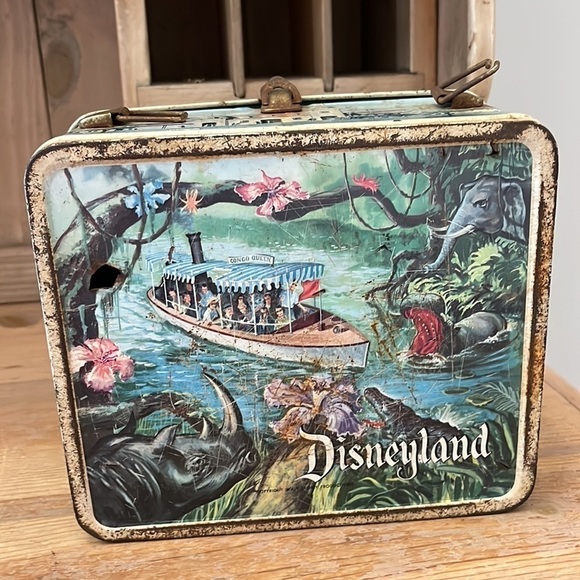 Vintage Disneyland Lunch Box Cinderella Castle Jungle Cruise 1950’s No Thermos - Picture 1 of 10